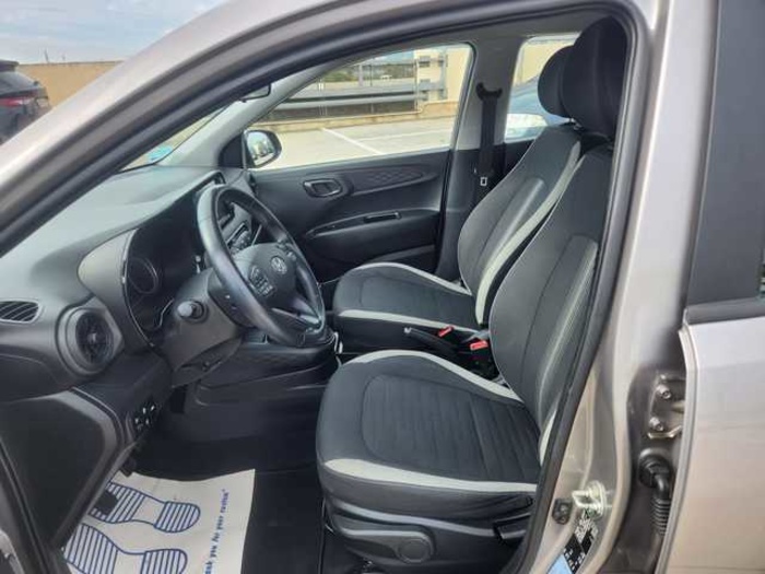 Hyundaii10 1.0 Klass 49 kW (67 CV) Vehículo usado en Barcelona - 9 Hyundaii10 1.0 Klass 49 kW (67 CV) Vehículo usado en Barcelona - 9
