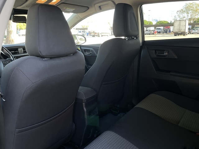 ToyotaAuris 140H Hybrid Feel! 100 kW (136 CV) Vehículo usado en Barcelona - 11