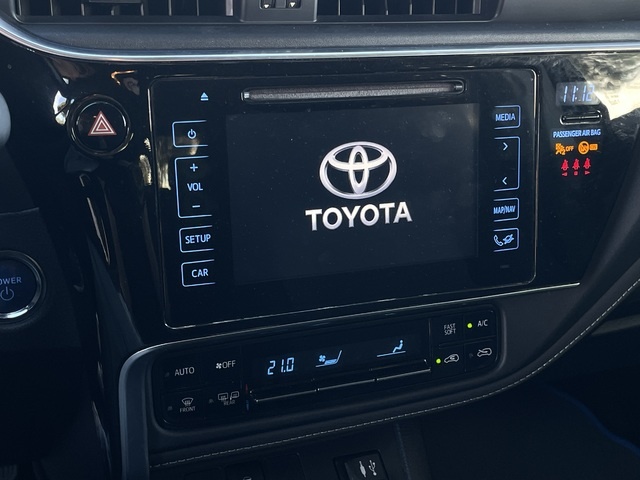 ToyotaAuris 140H Hybrid Feel! 100 kW (136 CV) Vehículo usado en Barcelona - 16