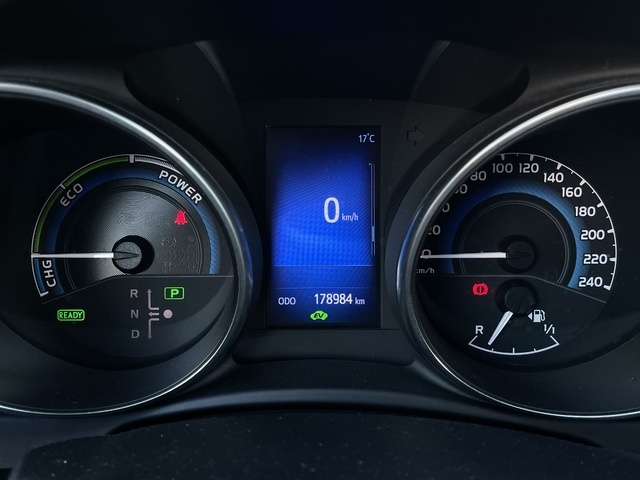 ToyotaAuris 140H Hybrid Feel! 100 kW (136 CV) Vehículo usado en Barcelona - 24 ToyotaAuris 140H Hybrid Feel! 100 kW (136 CV) Vehículo usado en Barcelona - 24