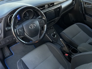 Toyota Auris 140H Hybrid Feel! 100 kW (136 CV)