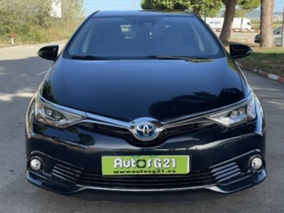 Toyota Auris 140H Hybrid Feel! 100 kW (136 CV) Toyota Auris 140H Hybrid Feel! 100 kW (136 CV)