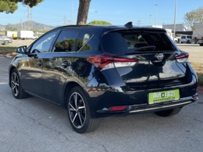 Toyota Auris 140H Hybrid Feel! 100 kW (136 CV) Toyota Auris 140H Hybrid Feel! 100 kW (136 CV)