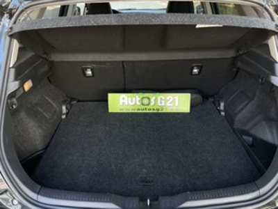 Toyota Auris 140H Hybrid Feel! 100 kW (136 CV) Toyota Auris 140H Hybrid Feel! 100 kW (136 CV)