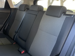 Toyota Auris 140H Hybrid Feel! 100 kW (136 CV)