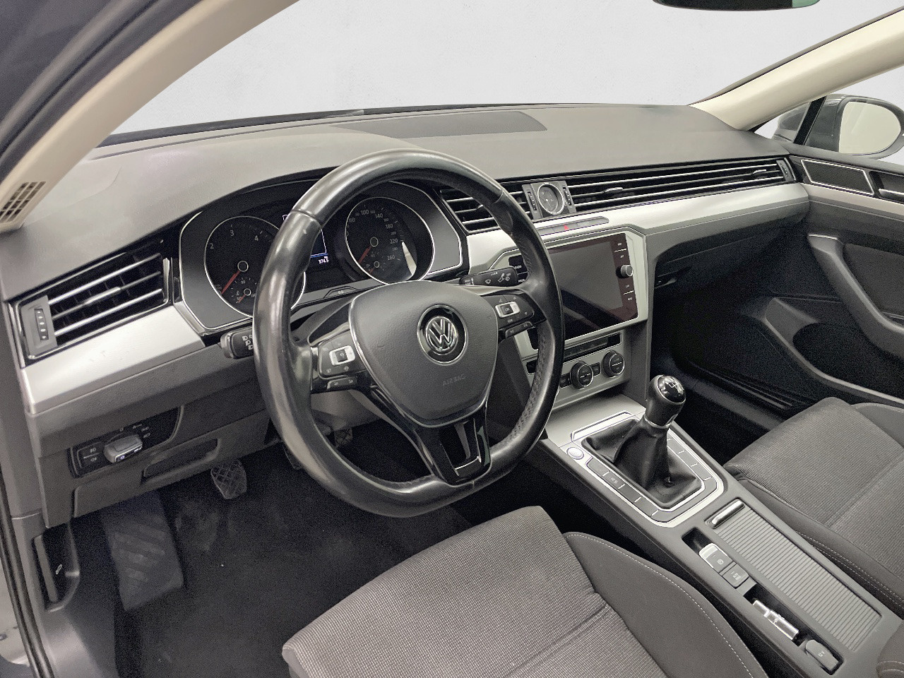 Volkswagen Passat Advance 2.0 TDI 110 kW (150 CV) - 7