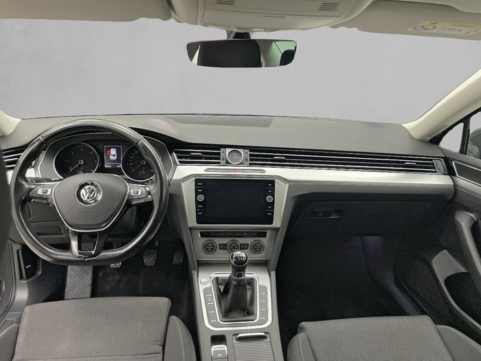 Volkswagen Passat Advance 2.0 TDI 110 kW (150 CV) - 8 Volkswagen Passat Advance 2.0 TDI 110 kW (150 CV) - 8