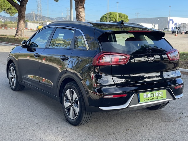 KiaNiro 1.6 GDi HEV Híbrido Emotion 104 kW (141 CV) Vehículo usado en Barcelona - 11