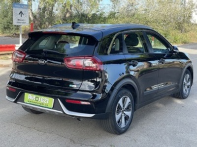 Kia Niro 1.6 GDi HEV Híbrido Emotion 104 kW (141 CV) Kia Niro 1.6 GDi HEV Híbrido Emotion 104 kW (141 CV)