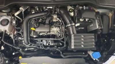 SEAT Ibiza 1.0 TSI S&S Style 81 kW (110 CV) SEAT Ibiza 1.0 TSI S&S Style 81 kW (110 CV)