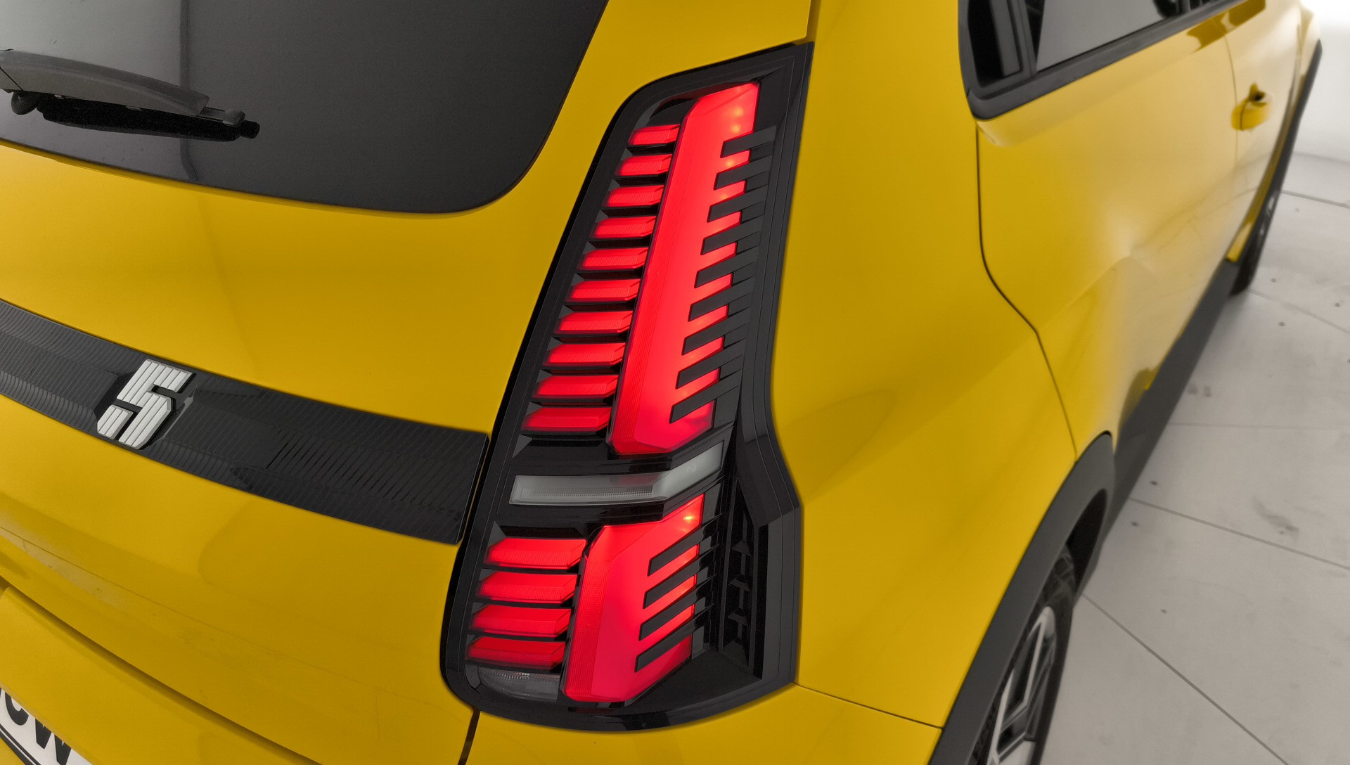 Renault 5 E-Tech Techno Autonomía Confort 110 kW (150 CV) - 8