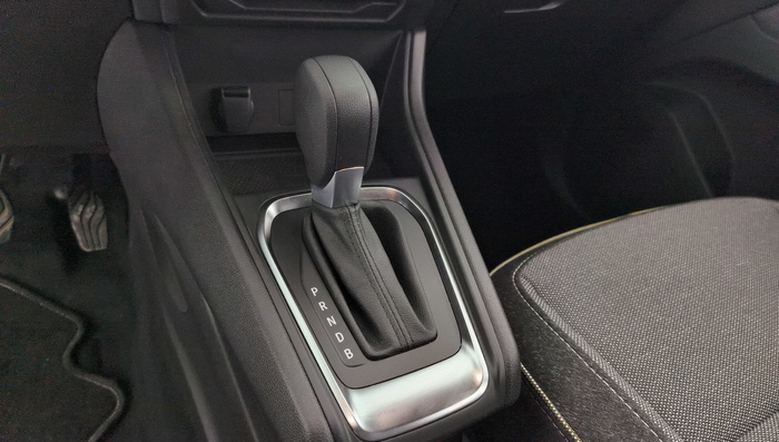 Renault Captur Techno E-Tech Híbrido 107 kW (145 CV) - 23 Renault Captur Techno E-Tech Híbrido 107 kW (145 CV) - 23