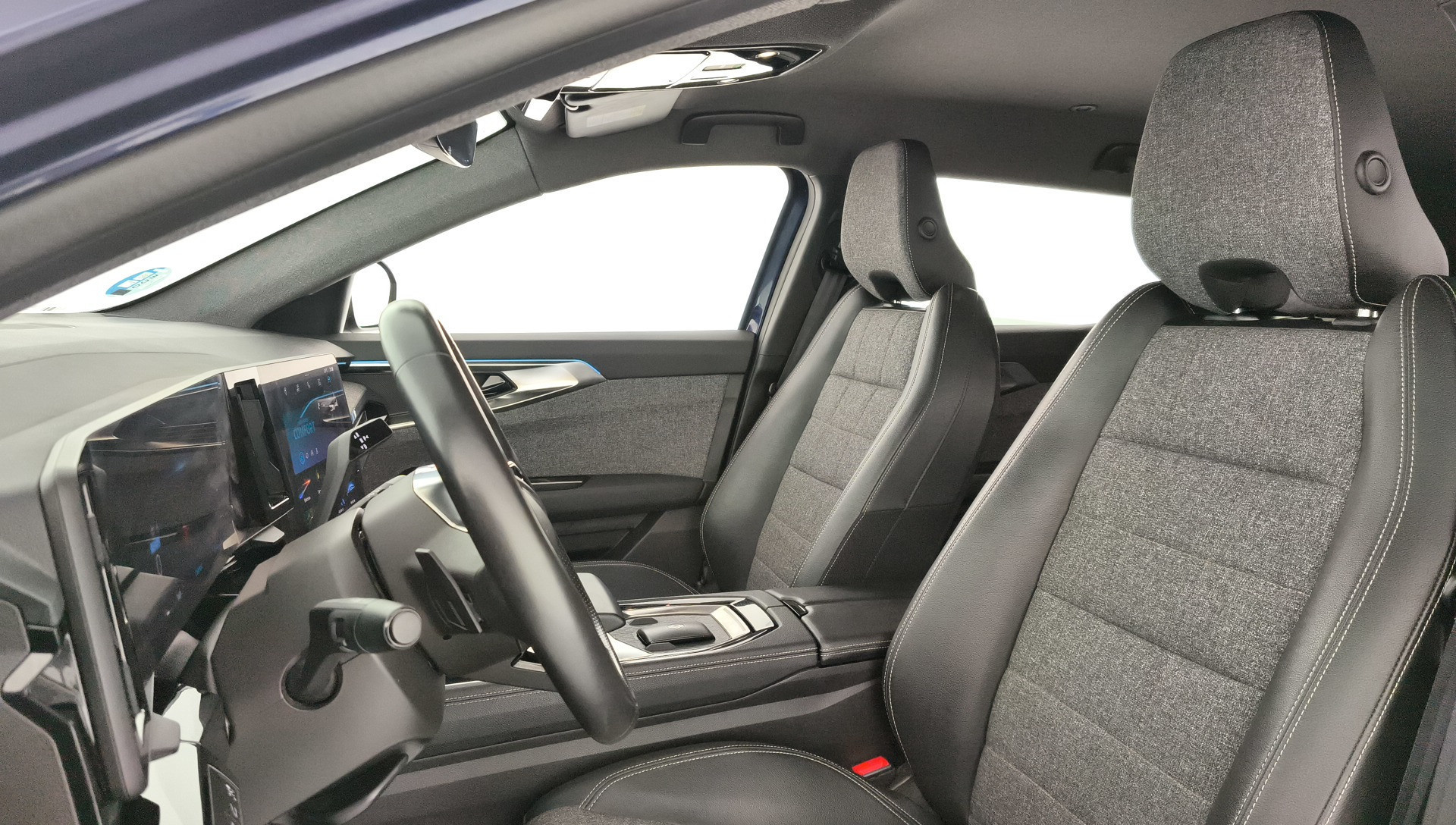 Renault Espace Techno E-Tech full hybrid 147 kW (200 CV) - 17