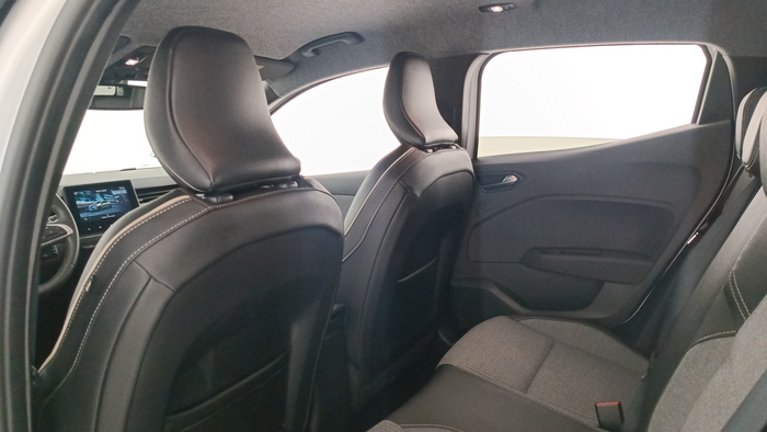 Renault Clio Techno TCe 66 kW (90 CV) - 14 Renault Clio Techno TCe 66 kW (90 CV) - 14