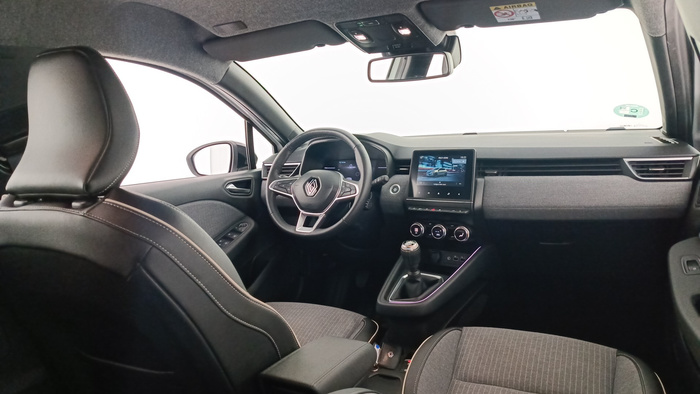 Renault Clio Techno TCe 66 kW (90 CV) - 16 Renault Clio Techno TCe 66 kW (90 CV) - 16