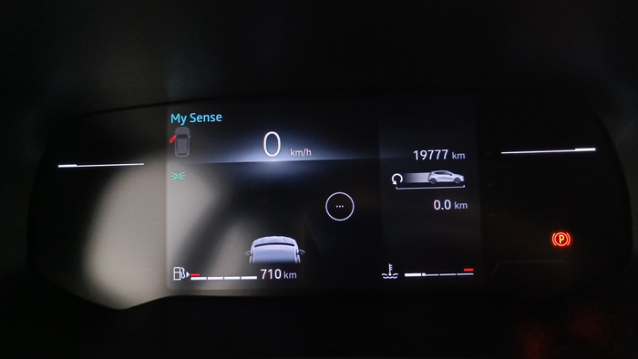 Renault Clio Techno TCe 66 kW (90 CV) - 25 Renault Clio Techno TCe 66 kW (90 CV) - 25