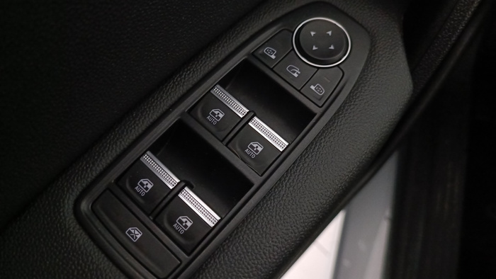 Renault Captur Techno TCe 66 kW (90 CV) - 20 Renault Captur Techno TCe 66 kW (90 CV) - 20