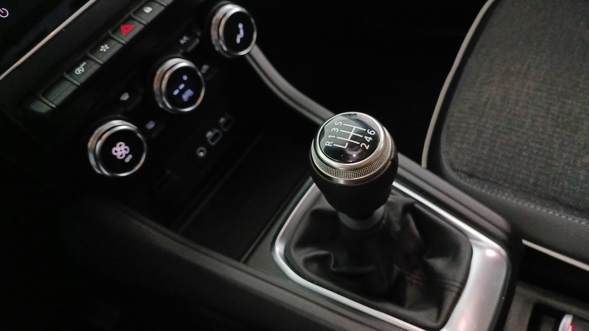 Renault Captur Techno TCe 66 kW (90 CV) - 21