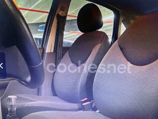 CitroenC3 1.4 Furio 54 kW (75 CV) Vehículo usado en Barcelona - 5