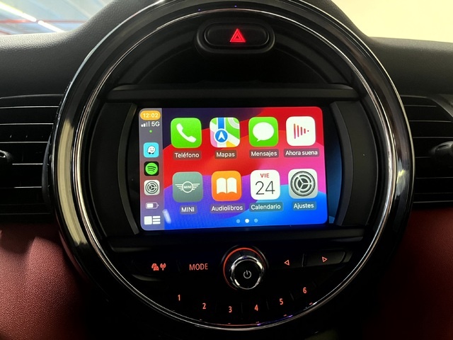 MINIMINI 5 Puertas Cooper 100 kW (136 CV) Vehículo usado en Barcelona - 22