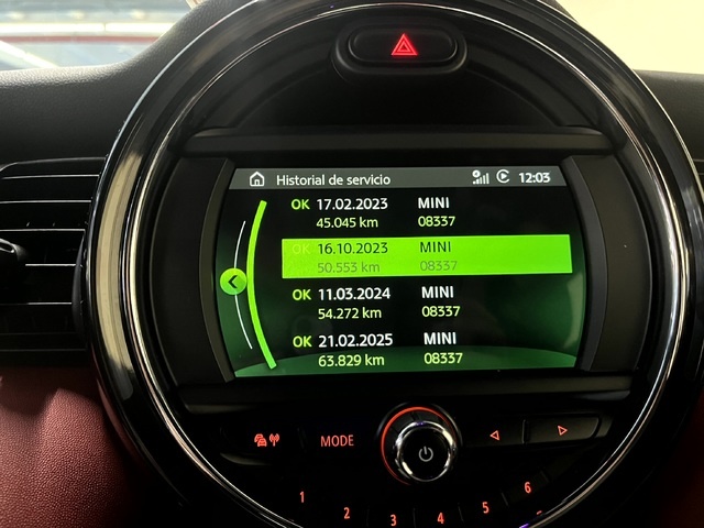 MINIMINI 5 Puertas Cooper 100 kW (136 CV) Vehículo usado en Barcelona - 23