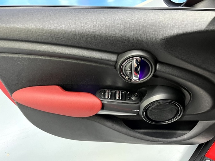 MINIMINI 5 Puertas Cooper 100 kW (136 CV) Vehículo usado en Barcelona - 27 MINIMINI 5 Puertas Cooper 100 kW (136 CV) Vehículo usado en Barcelona - 27