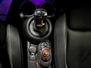 MINI MINI 5 Puertas Cooper 100 kW (136 CV)