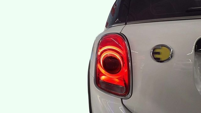 MINIMINI Countryman Cooper S E ALL4 165 kW (224 CV) Vehículo usado en Barcelona - 24 MINIMINI Countryman Cooper S E ALL4 165 kW (224 CV) Vehículo usado en Barcelona - 24