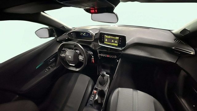 Peugeot2008 PureTech 130 S&S Allure Pack 96 kW (130 CV) Vehículo usado en Barcelona - 11