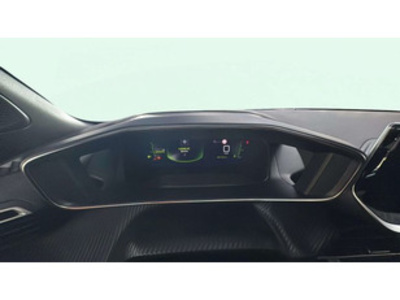 Peugeot 2008 PureTech 130 S&S Allure Pack 96 kW (130 CV) Peugeot 2008 PureTech 130 S&S Allure Pack 96 kW (130 CV)