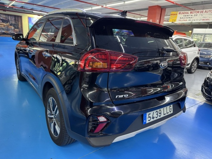 KiaNiro 1.6 GDi PHEV Drive 104 kW (141 CV) Vehículo usado en Barcelona - 13 KiaNiro 1.6 GDi PHEV Drive 104 kW (141 CV) Vehículo usado en Barcelona - 13