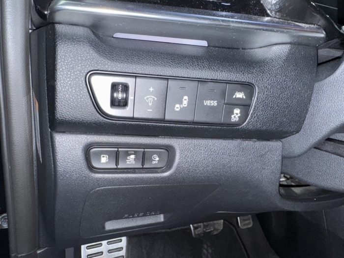 KiaNiro 1.6 GDi PHEV Drive 104 kW (141 CV) Vehículo usado en Barcelona - 17 KiaNiro 1.6 GDi PHEV Drive 104 kW (141 CV) Vehículo usado en Barcelona - 17