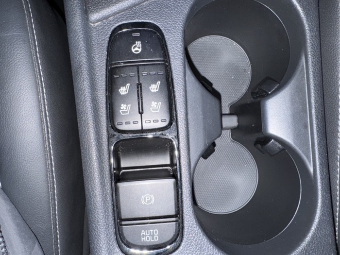 KiaNiro 1.6 GDi PHEV Drive 104 kW (141 CV) Vehículo usado en Barcelona - 28 KiaNiro 1.6 GDi PHEV Drive 104 kW (141 CV) Vehículo usado en Barcelona - 28