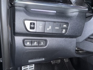 Kia Niro 1.6 GDi PHEV Drive 104 kW (141 CV)