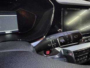 Kia Niro 1.6 GDi PHEV Drive 104 kW (141 CV)