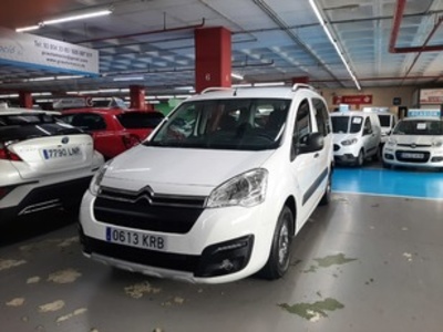 Citroen Berlingo Combi BlueHDi 75 Talla M Live 56 kW (75 CV) Citroen Berlingo Combi BlueHDi 75 Talla M Live 56 kW (75 CV)