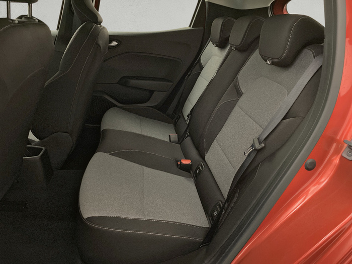 Renault Clio Evolution E-Tech full hybrid 145 105 kW (143 CV) - 12 Renault Clio Evolution E-Tech full hybrid 145 105 kW (143 CV) - 12