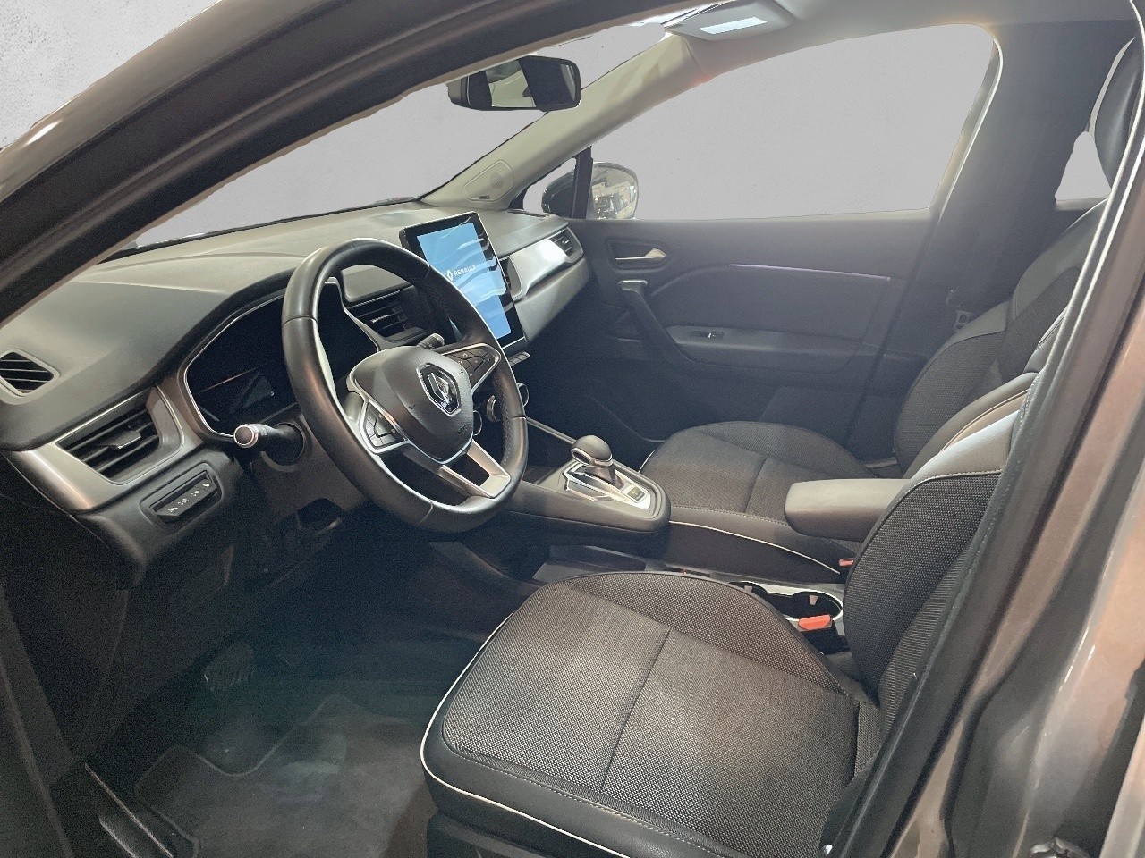 Renault Captur Zen E-TECH Híbrido enchufable 118 kW (160 CV) - 7