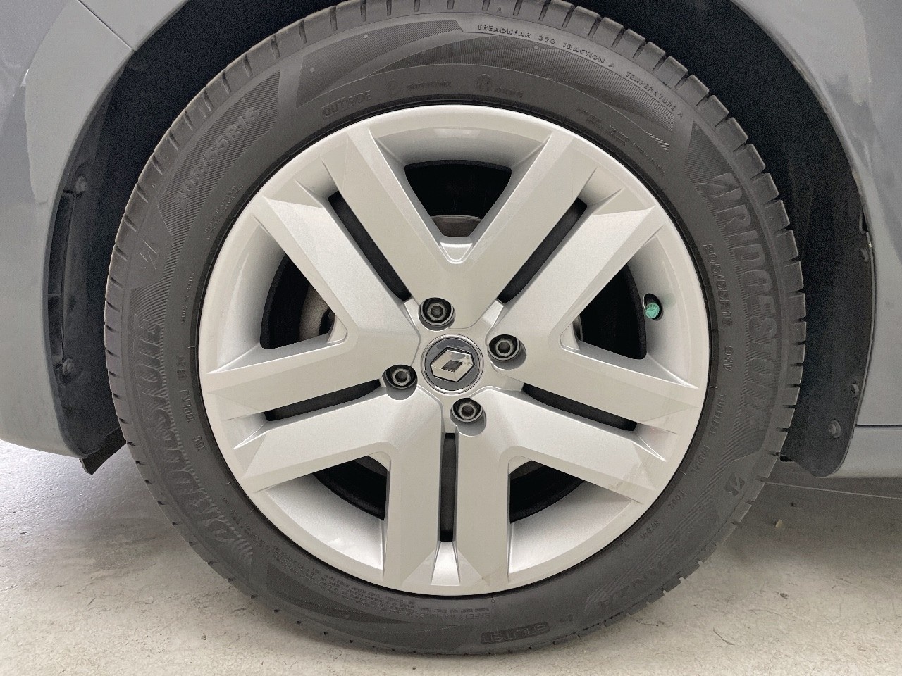 Renault Clio Intens TCe 66 kW (90 CV) - 4