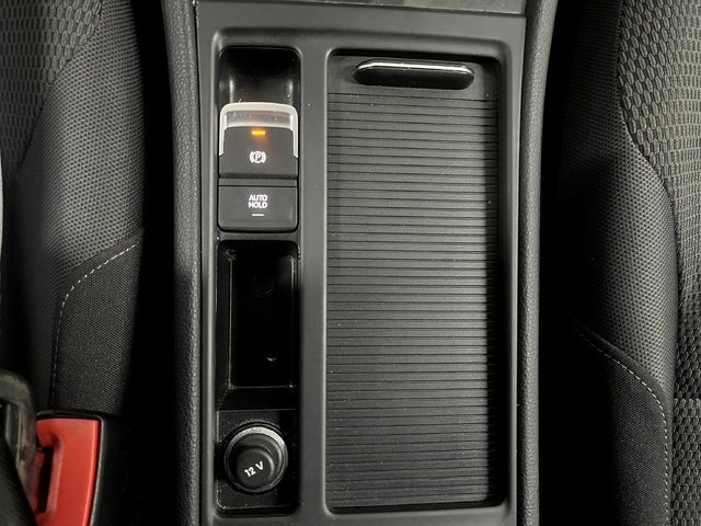 VolkswagenGolf Edition 1.5 TSI Evo 96 kW (130 CV) Vehículo usado en Barcelona - 27