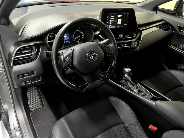 ToyotaC-HR 1.8 125H Advance 90 kW (122 CV) Vehículo usado en Barcelona - 9 ToyotaC-HR 1.8 125H Advance 90 kW (122 CV) Vehículo usado en Barcelona - 9