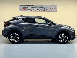 Toyota C-HR 1.8 125H Advance 90 kW (122 CV) Toyota C-HR 1.8 125H Advance 90 kW (122 CV)