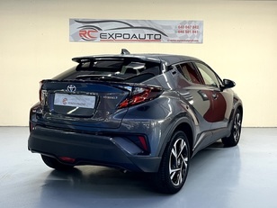 Toyota C-HR 1.8 125H Advance 90 kW (122 CV) Toyota C-HR 1.8 125H Advance 90 kW (122 CV)