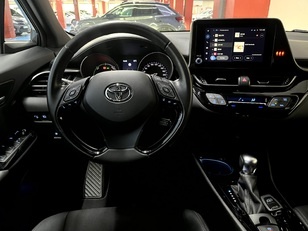 Toyota C-HR 1.8 125H Advance 90 kW (122 CV)