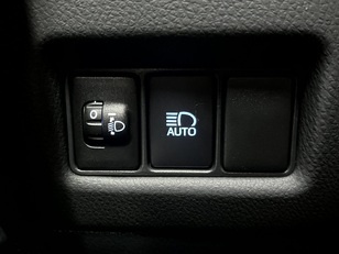 Toyota C-HR 1.8 125H Advance 90 kW (122 CV)