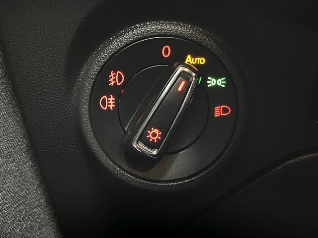 SEATLeón 1.5 EcoTSI S&S Style 96 kW (130 CV) Vehículo usado en Barcelona - 22 SEATLeón 1.5 EcoTSI S&S Style 96 kW (130 CV) Vehículo usado en Barcelona - 22