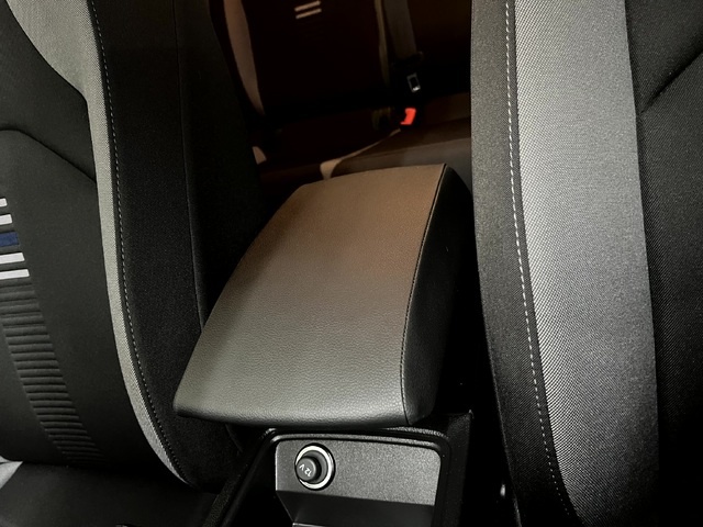 SEATLeón 1.5 EcoTSI S&S Style 96 kW (130 CV) Vehículo usado en Barcelona - 29 SEATLeón 1.5 EcoTSI S&S Style 96 kW (130 CV) Vehículo usado en Barcelona - 29