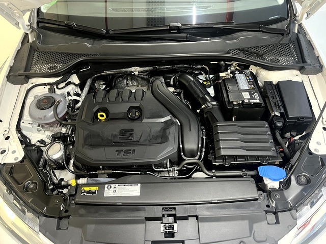 SEATLeón 1.5 EcoTSI S&S Style 96 kW (130 CV) Vehículo usado en Barcelona - 32