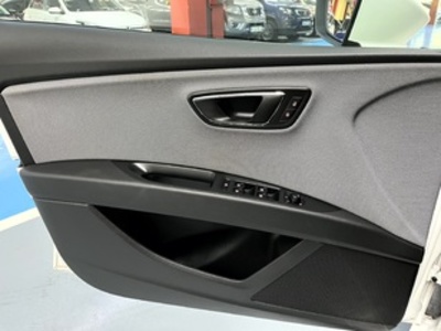 SEAT León 1.5 EcoTSI S&S Style 96 kW (130 CV) SEAT León 1.5 EcoTSI S&S Style 96 kW (130 CV)