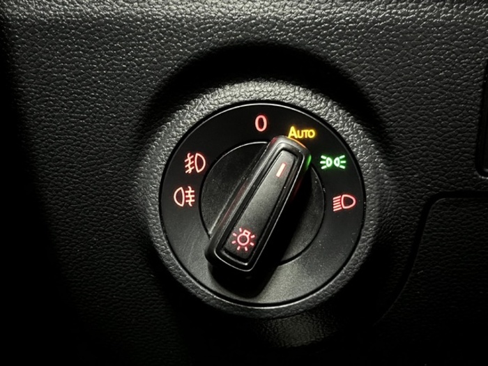 SEATArona 1.0 TSI Style Plus 81 kW (110 CV) Vehículo usado en Barcelona - 23 SEATArona 1.0 TSI Style Plus 81 kW (110 CV) Vehículo usado en Barcelona - 23